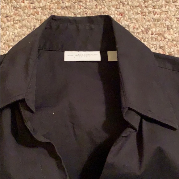 NY & Co Short Sleeve Black Button Down, M - Picture 2 of 6